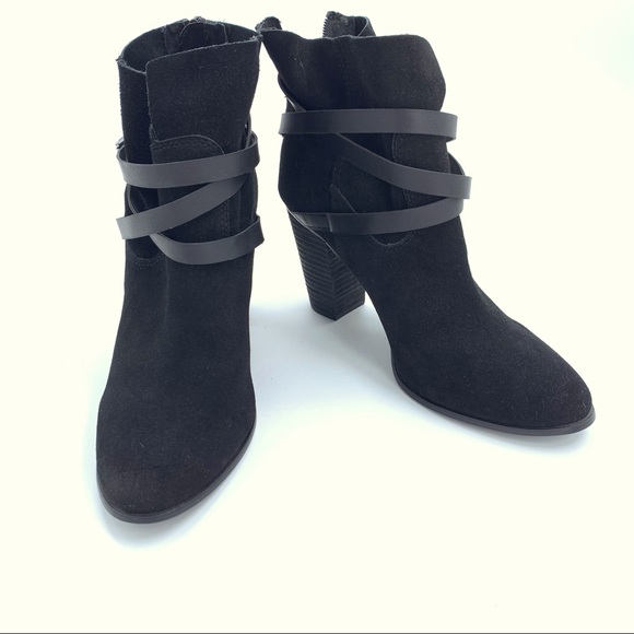 Black Suede Carlos Santana Boots - Picture 2 of 8